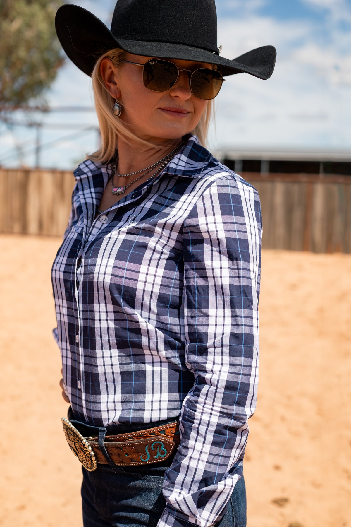 Ivy Shirt - Navy & White Plaid